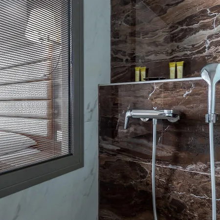 Dionysos & فندق 3*