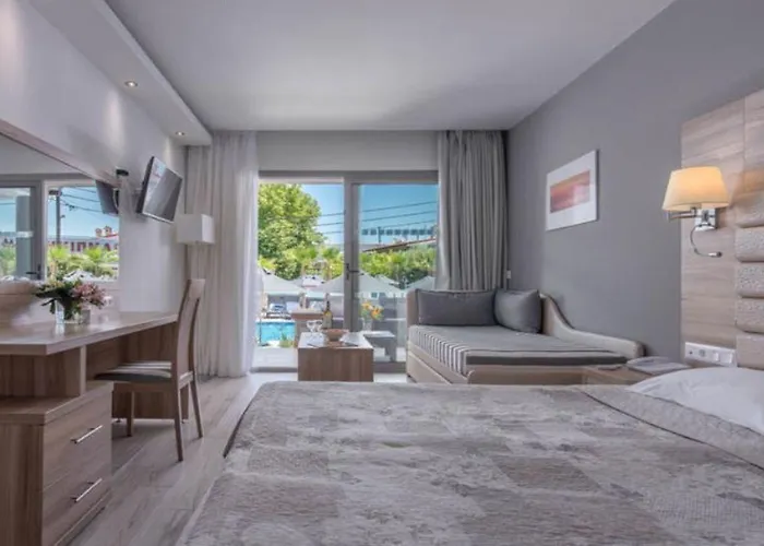 Dionysos & Hotel Chaniotis