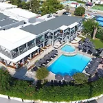 Dionysos & Hotel 3*