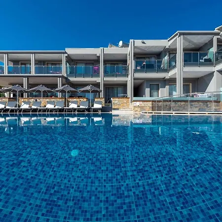 Хотел Dionysos & 3*