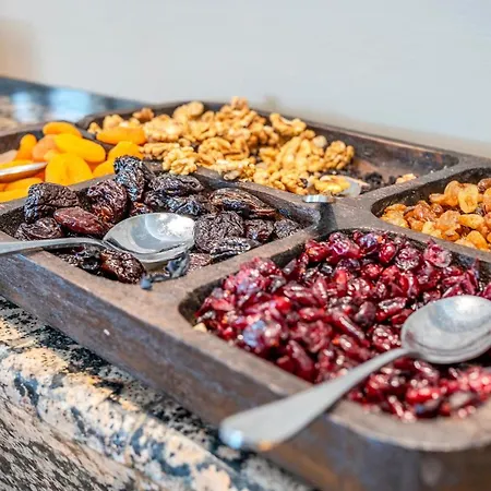 Dionysos & Szálloda 3*