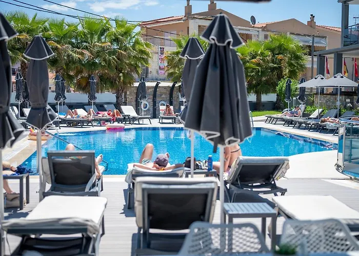 Dionysos & Ханиоти