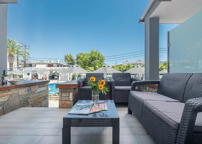 Dionysos & Отель Ханиоти