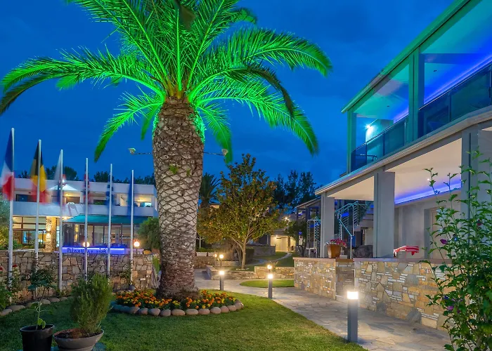 Dionysos & Otel