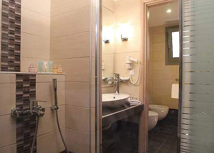 Отель Dionysos & 3*