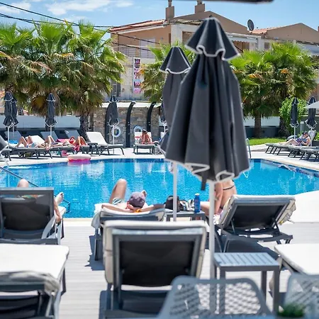 Dionysos & Chaniotis