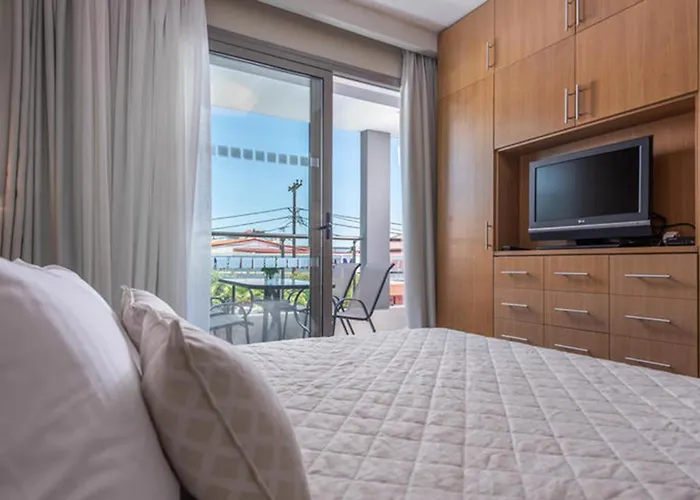 Dionysos & Hotel Chaniotis