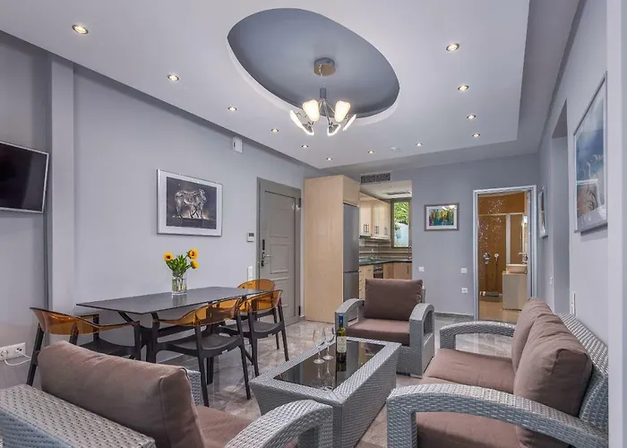 Hotel Dionysos & Chaniotis